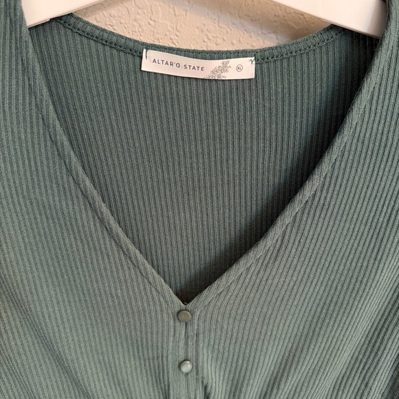 Altar'd State Ribbed Sage Top Size XL - Picture 3 of 8